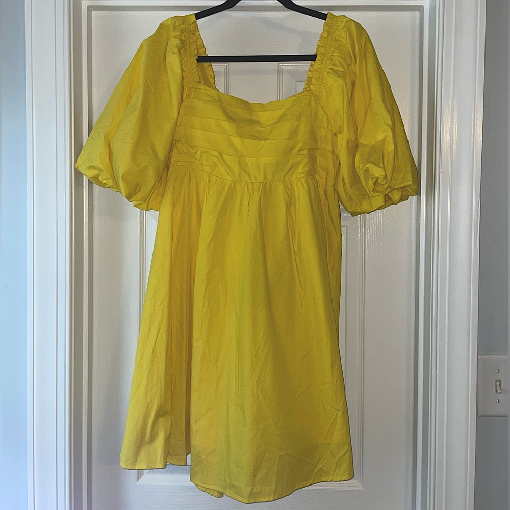 Yellow Pleated Bodice Tie Back Dress with Bubble Sleeves